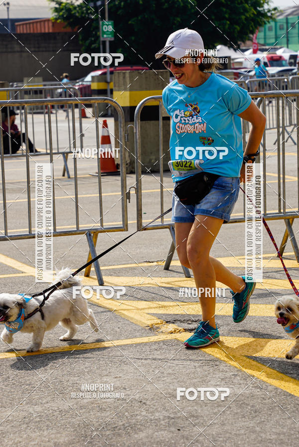 Buy your photos of the eventCorrida Scooby Doo Internacional Shopping Guarulhos 2019 on Fotop