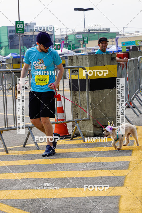 Buy your photos of the eventCorrida Scooby Doo Internacional Shopping Guarulhos 2019 on Fotop