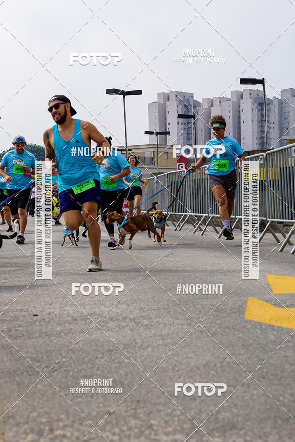 Buy your photos of the eventCorrida Scooby Doo Internacional Shopping Guarulhos 2019 on Fotop