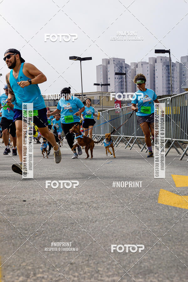 Buy your photos of the eventCorrida Scooby Doo Internacional Shopping Guarulhos 2019 on Fotop