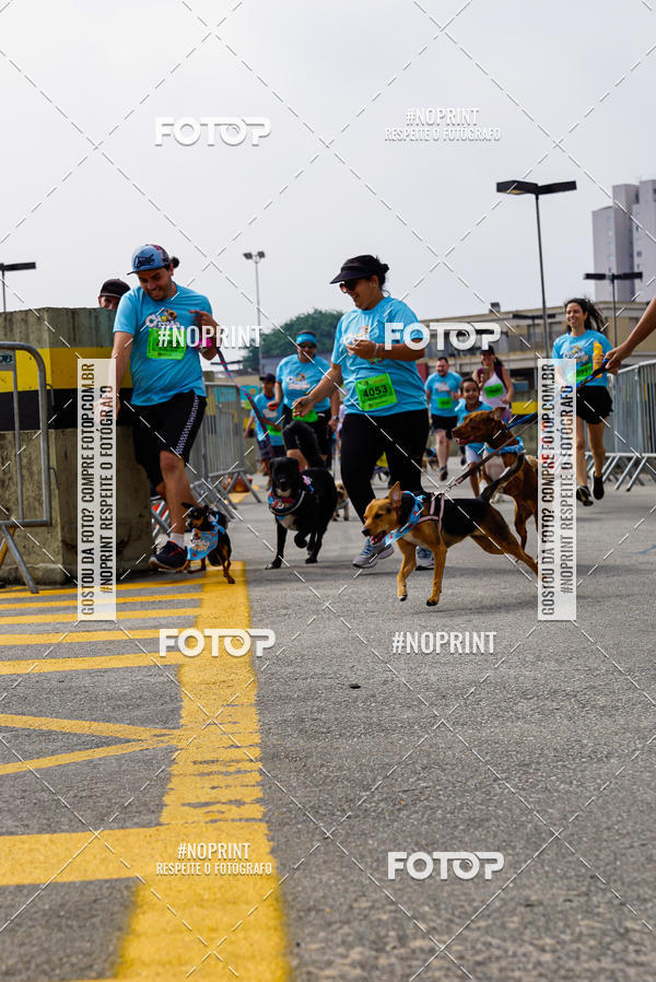 Buy your photos of the eventCorrida Scooby Doo Internacional Shopping Guarulhos 2019 on Fotop