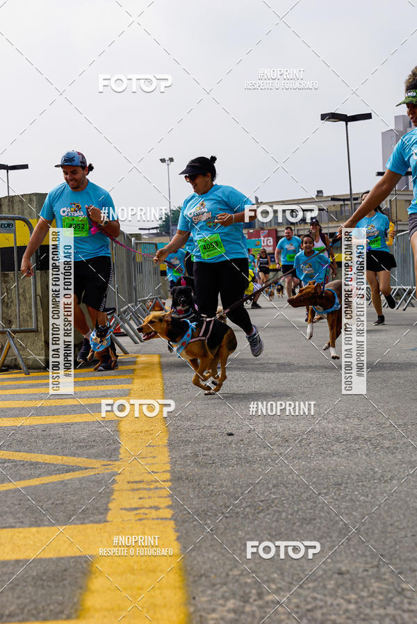 Buy your photos of the eventCorrida Scooby Doo Internacional Shopping Guarulhos 2019 on Fotop