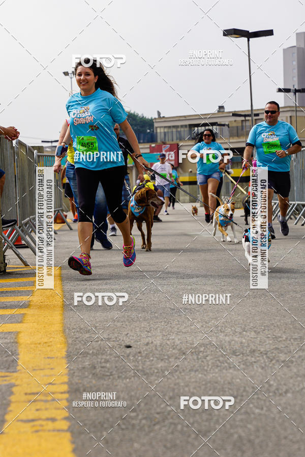 Buy your photos of the eventCorrida Scooby Doo Internacional Shopping Guarulhos 2019 on Fotop