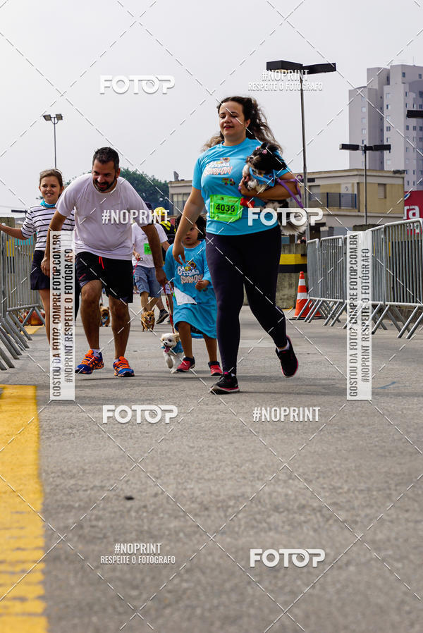 Buy your photos of the eventCorrida Scooby Doo Internacional Shopping Guarulhos 2019 on Fotop