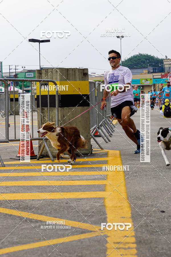 Buy your photos of the eventCorrida Scooby Doo Internacional Shopping Guarulhos 2019 on Fotop