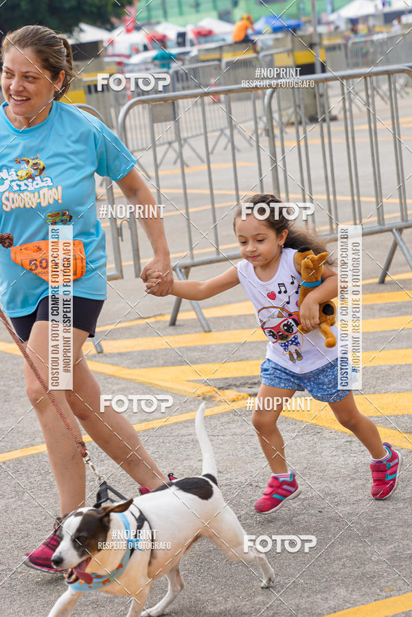 Buy your photos of the eventCorrida Scooby Doo Internacional Shopping Guarulhos 2019 on Fotop