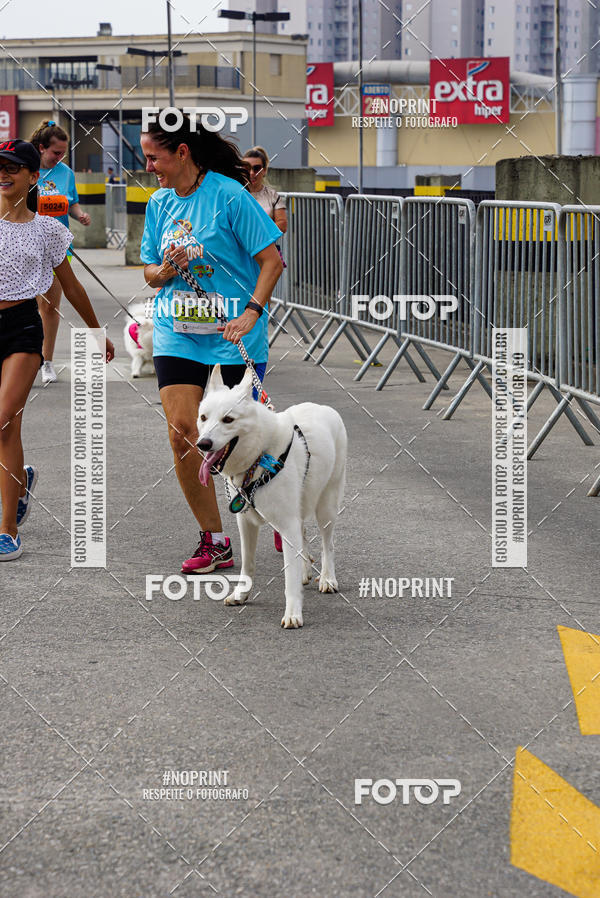Buy your photos of the eventCorrida Scooby Doo Internacional Shopping Guarulhos 2019 on Fotop