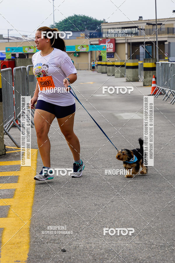 Buy your photos of the eventCorrida Scooby Doo Internacional Shopping Guarulhos 2019 on Fotop