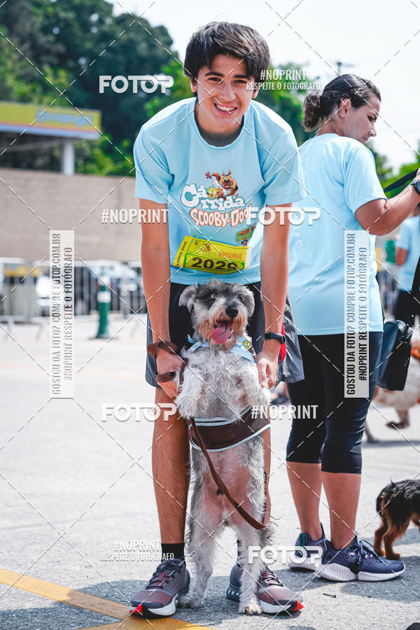 Buy your photos of the eventCorrida Scooby Doo Internacional Shopping Guarulhos 2019 on Fotop