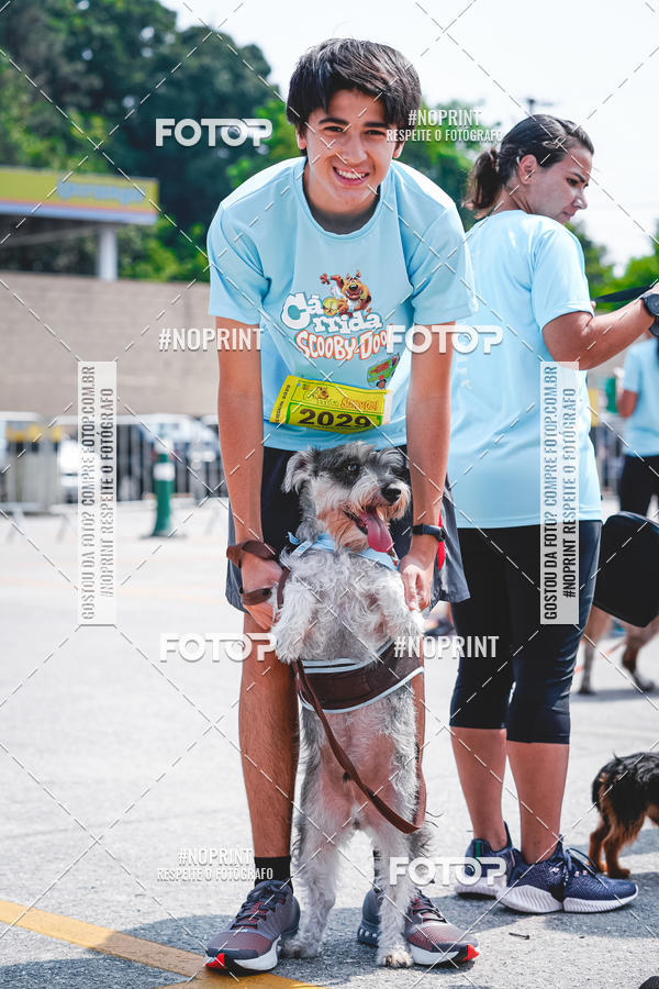 Buy your photos of the eventCorrida Scooby Doo Internacional Shopping Guarulhos 2019 on Fotop
