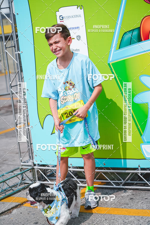 Buy your photos of the eventCorrida Scooby Doo Internacional Shopping Guarulhos 2019 on Fotop