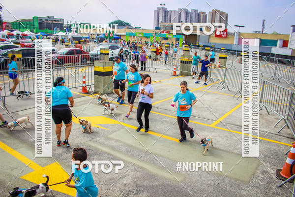 Buy your photos of the eventCorrida Scooby Doo Internacional Shopping Guarulhos 2019 on Fotop
