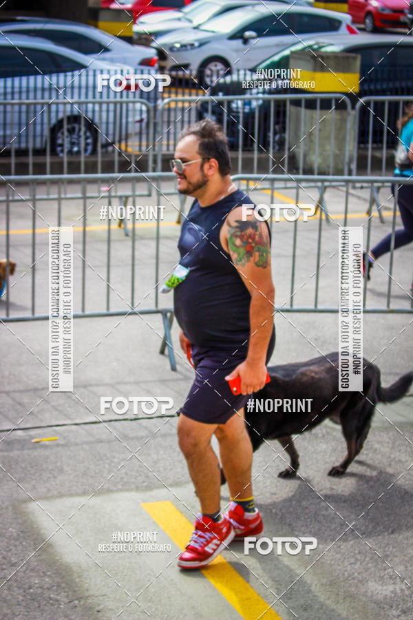 Buy your photos of the eventCorrida Scooby Doo Internacional Shopping Guarulhos 2019 on Fotop
