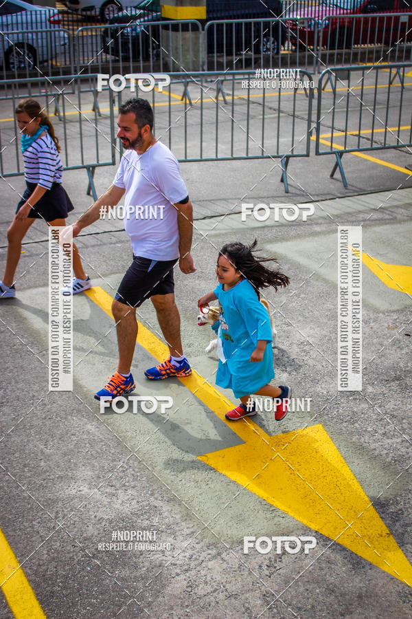 Buy your photos of the eventCorrida Scooby Doo Internacional Shopping Guarulhos 2019 on Fotop