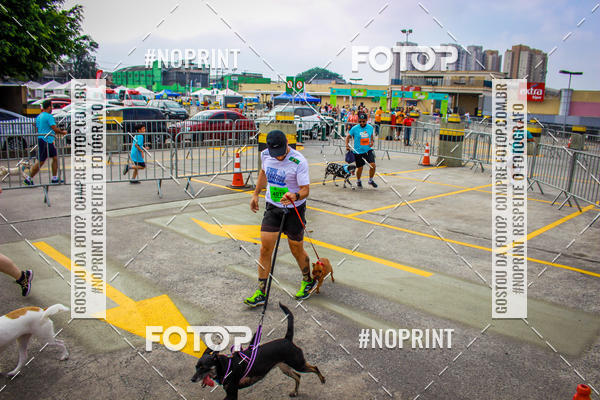 Buy your photos of the eventCorrida Scooby Doo Internacional Shopping Guarulhos 2019 on Fotop