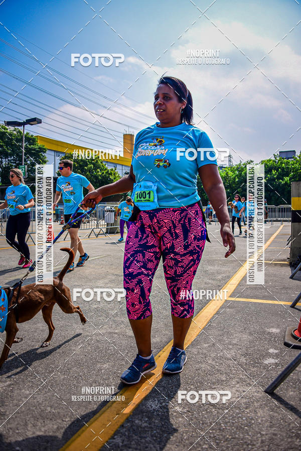 Buy your photos of the eventCorrida Scooby Doo Internacional Shopping Guarulhos 2019 on Fotop