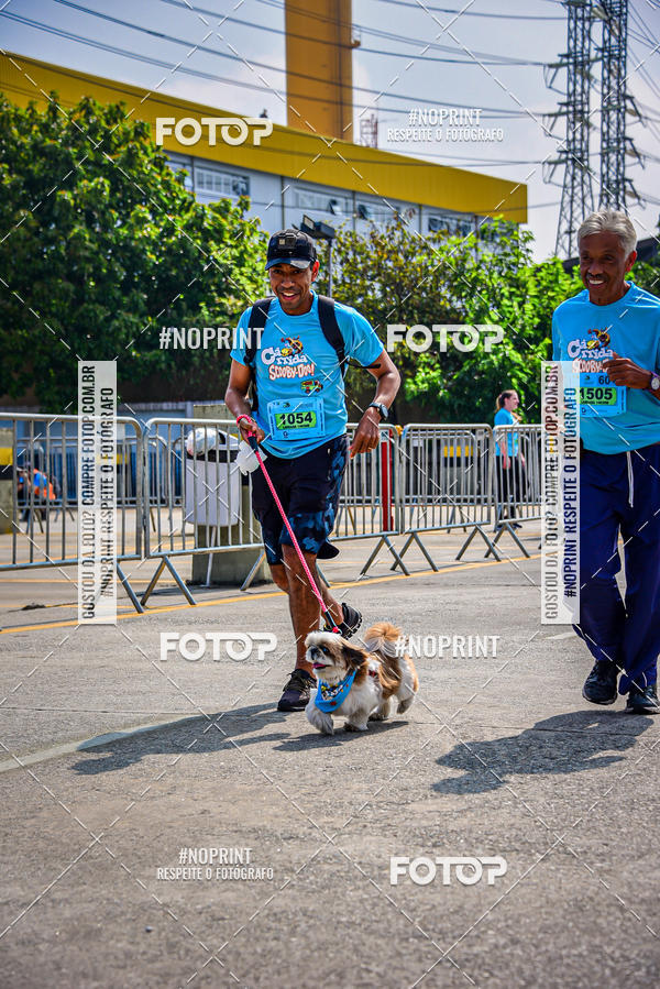 Buy your photos of the eventCorrida Scooby Doo Internacional Shopping Guarulhos 2019 on Fotop