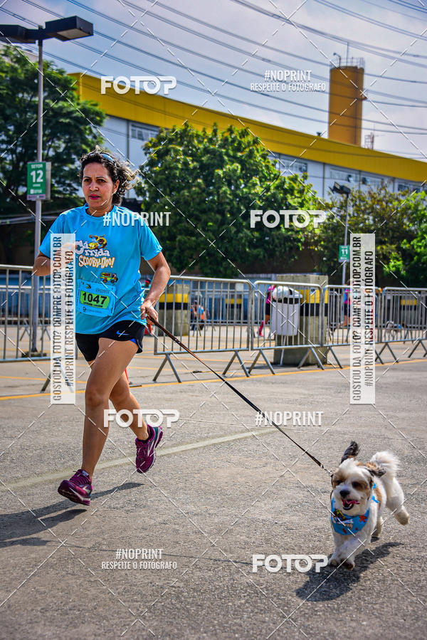 Buy your photos of the eventCorrida Scooby Doo Internacional Shopping Guarulhos 2019 on Fotop