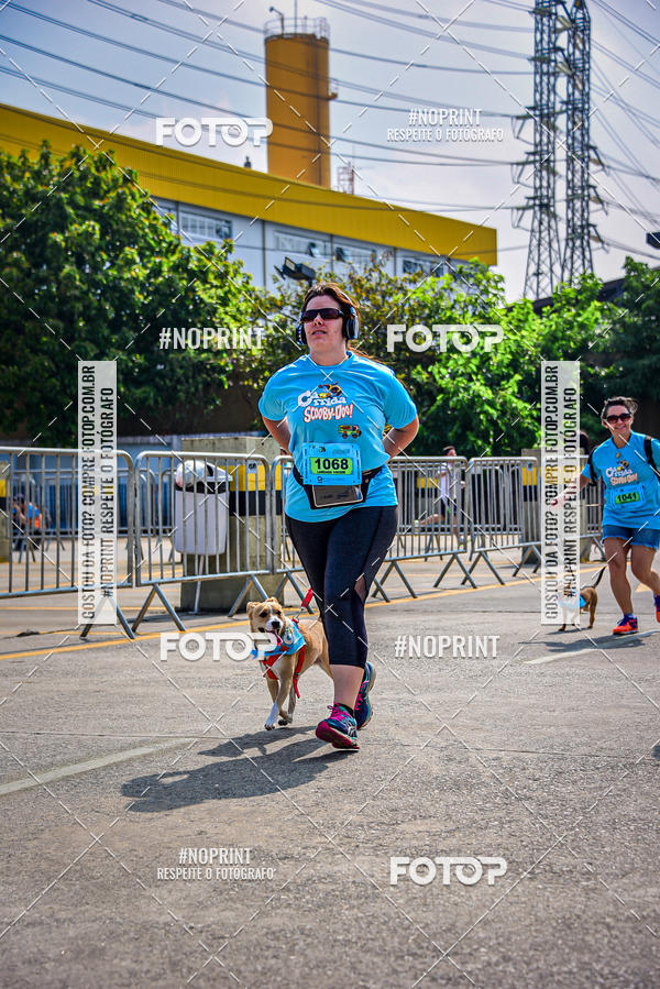 Buy your photos of the eventCorrida Scooby Doo Internacional Shopping Guarulhos 2019 on Fotop