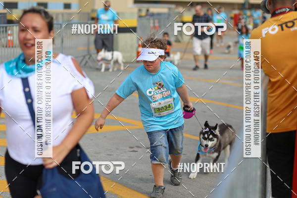 Buy your photos of the eventCorrida Scooby Doo Internacional Shopping Guarulhos 2019 on Fotop