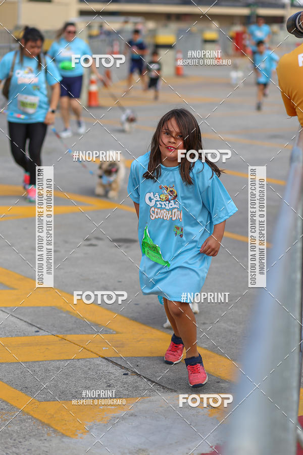 Buy your photos of the eventCorrida Scooby Doo Internacional Shopping Guarulhos 2019 on Fotop