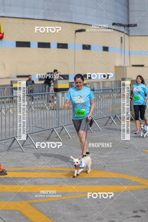 Buy your photos of the eventCorrida Scooby Doo Internacional Shopping Guarulhos 2019 on Fotop