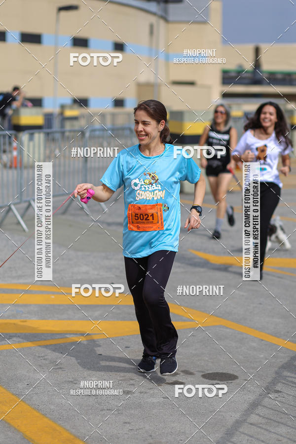 Buy your photos of the eventCorrida Scooby Doo Internacional Shopping Guarulhos 2019 on Fotop