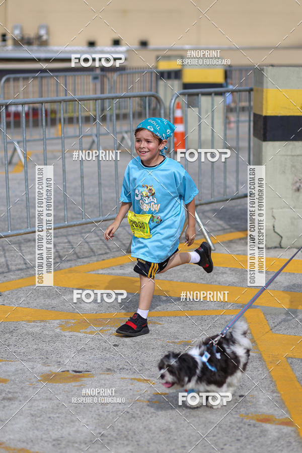 Buy your photos of the eventCorrida Scooby Doo Internacional Shopping Guarulhos 2019 on Fotop