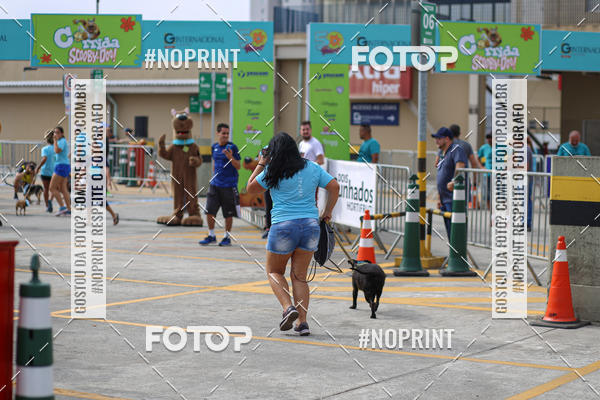 Buy your photos of the eventCorrida Scooby Doo Internacional Shopping Guarulhos 2019 on Fotop