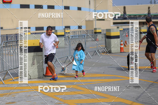 Buy your photos of the eventCorrida Scooby Doo Internacional Shopping Guarulhos 2019 on Fotop