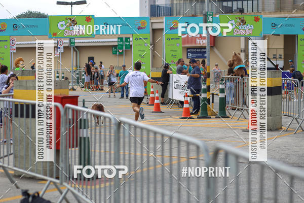 Buy your photos of the eventCorrida Scooby Doo Internacional Shopping Guarulhos 2019 on Fotop