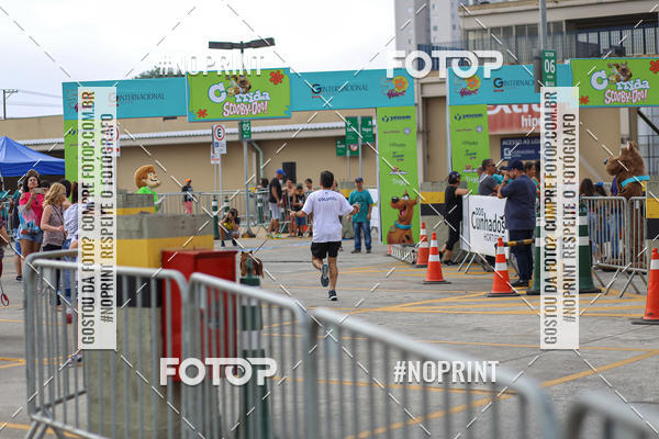 Buy your photos of the eventCorrida Scooby Doo Internacional Shopping Guarulhos 2019 on Fotop