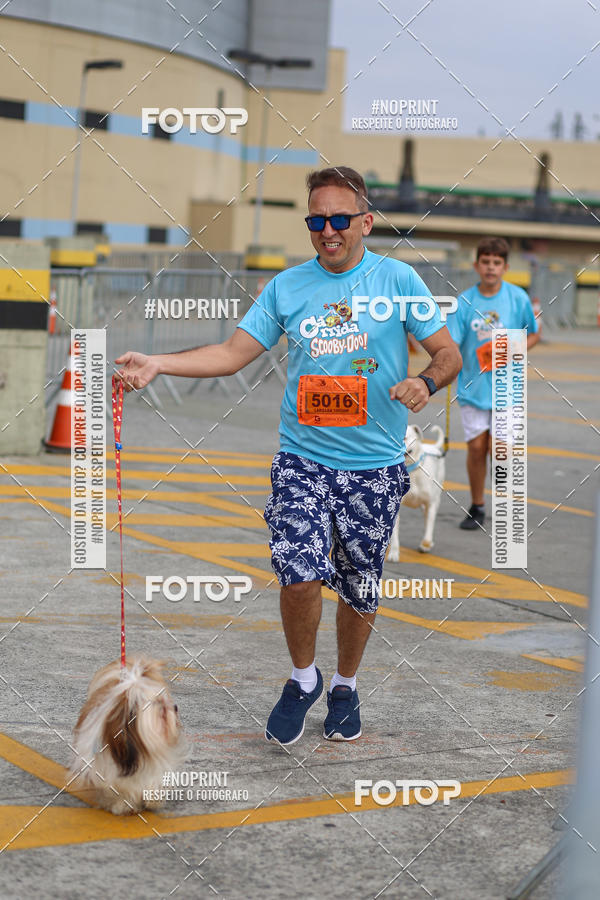 Buy your photos of the eventCorrida Scooby Doo Internacional Shopping Guarulhos 2019 on Fotop