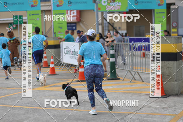 Buy your photos of the eventCorrida Scooby Doo Internacional Shopping Guarulhos 2019 on Fotop