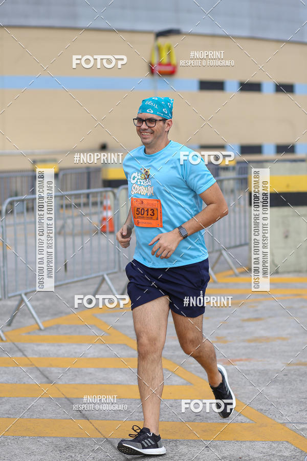 Buy your photos of the eventCorrida Scooby Doo Internacional Shopping Guarulhos 2019 on Fotop