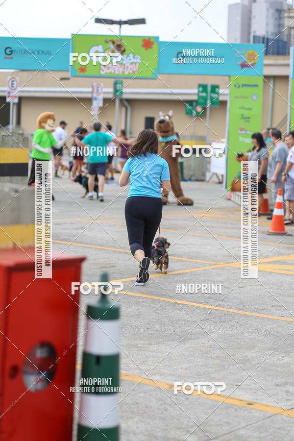 Buy your photos of the eventCorrida Scooby Doo Internacional Shopping Guarulhos 2019 on Fotop
