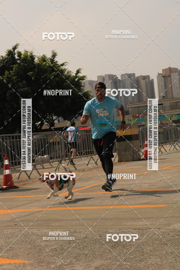 Buy your photos of the eventCorrida Scooby Doo Internacional Shopping Guarulhos 2019 on Fotop