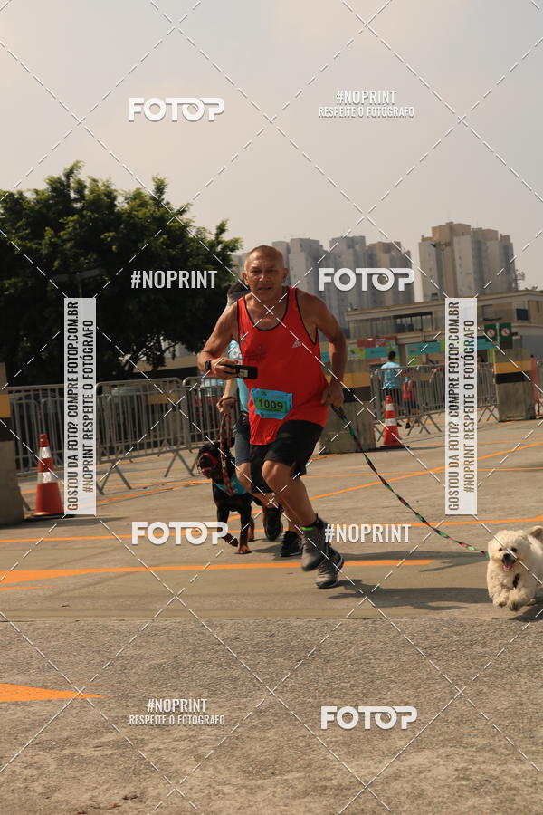 Buy your photos of the eventCorrida Scooby Doo Internacional Shopping Guarulhos 2019 on Fotop