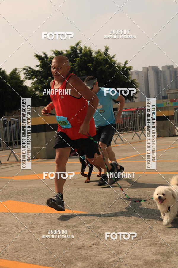 Buy your photos of the eventCorrida Scooby Doo Internacional Shopping Guarulhos 2019 on Fotop