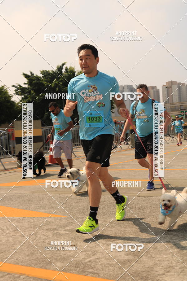 Buy your photos of the eventCorrida Scooby Doo Internacional Shopping Guarulhos 2019 on Fotop