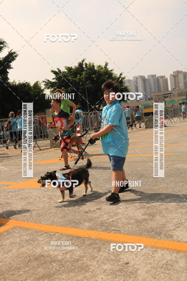 Buy your photos of the eventCorrida Scooby Doo Internacional Shopping Guarulhos 2019 on Fotop