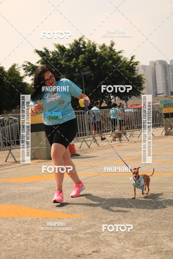 Buy your photos of the eventCorrida Scooby Doo Internacional Shopping Guarulhos 2019 on Fotop
