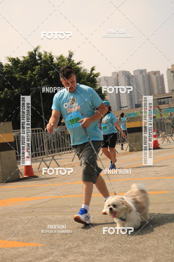 Buy your photos of the eventCorrida Scooby Doo Internacional Shopping Guarulhos 2019 on Fotop