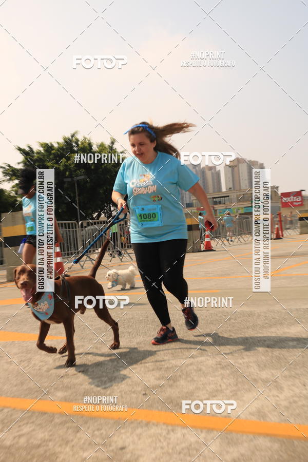 Buy your photos of the eventCorrida Scooby Doo Internacional Shopping Guarulhos 2019 on Fotop