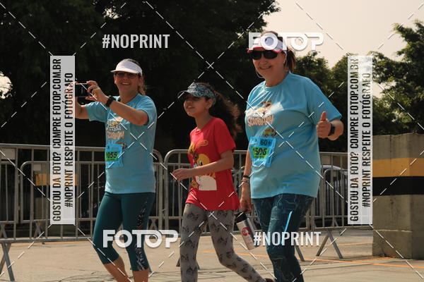 Buy your photos of the eventCorrida Scooby Doo Internacional Shopping Guarulhos 2019 on Fotop