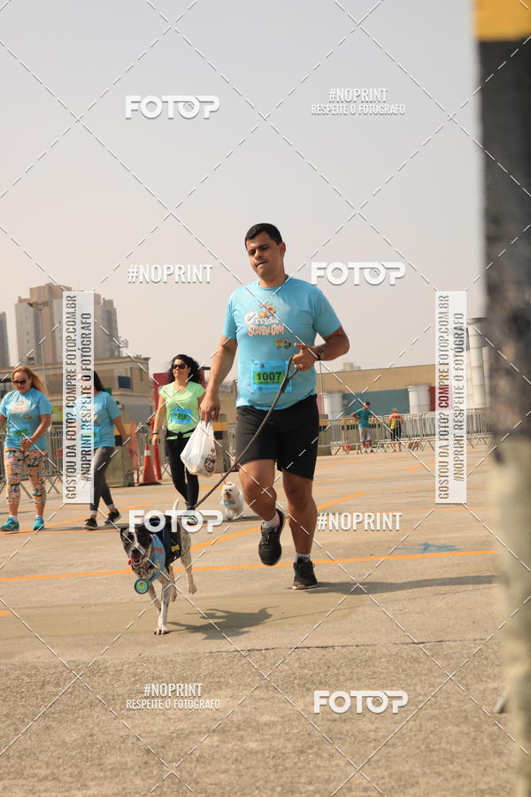 Buy your photos of the eventCorrida Scooby Doo Internacional Shopping Guarulhos 2019 on Fotop
