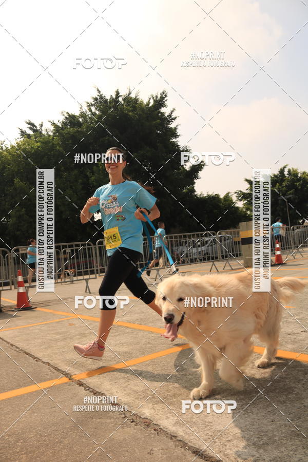 Buy your photos of the eventCorrida Scooby Doo Internacional Shopping Guarulhos 2019 on Fotop
