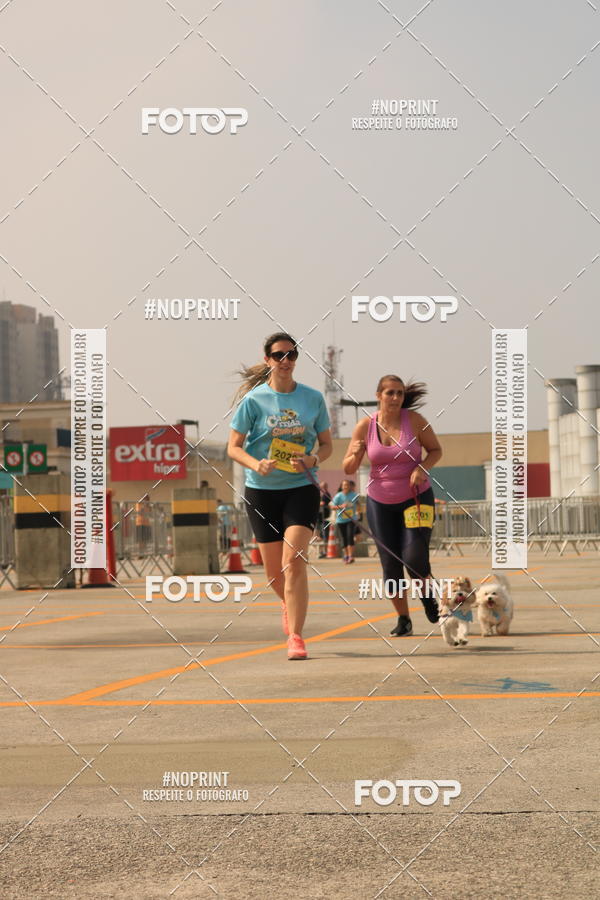 Buy your photos of the eventCorrida Scooby Doo Internacional Shopping Guarulhos 2019 on Fotop