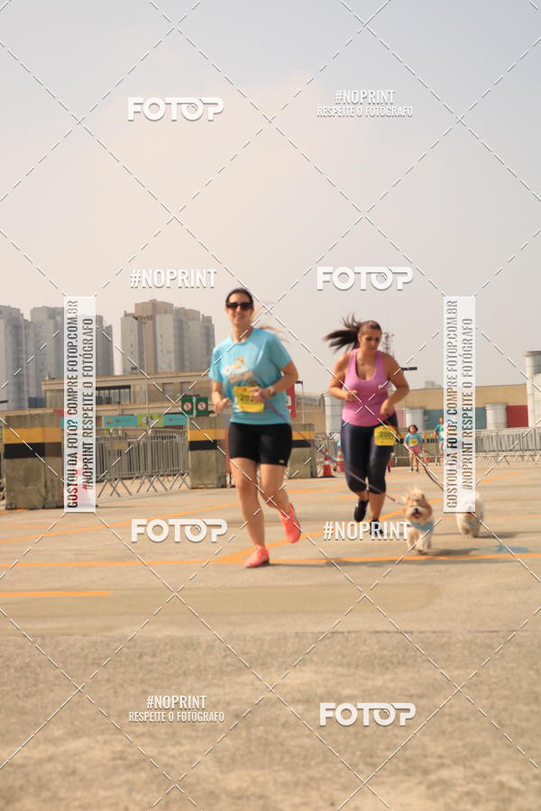 Buy your photos of the eventCorrida Scooby Doo Internacional Shopping Guarulhos 2019 on Fotop