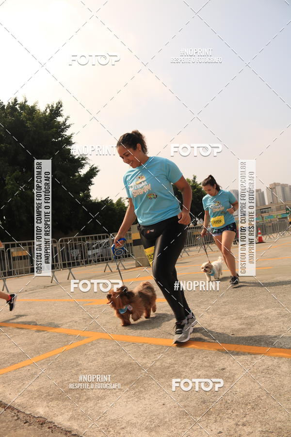 Buy your photos of the eventCorrida Scooby Doo Internacional Shopping Guarulhos 2019 on Fotop
